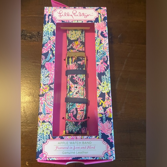 Lilly Pulitzer Seen and Herd Apple Watch Band NEW BOXED - Picture 4 of 4
